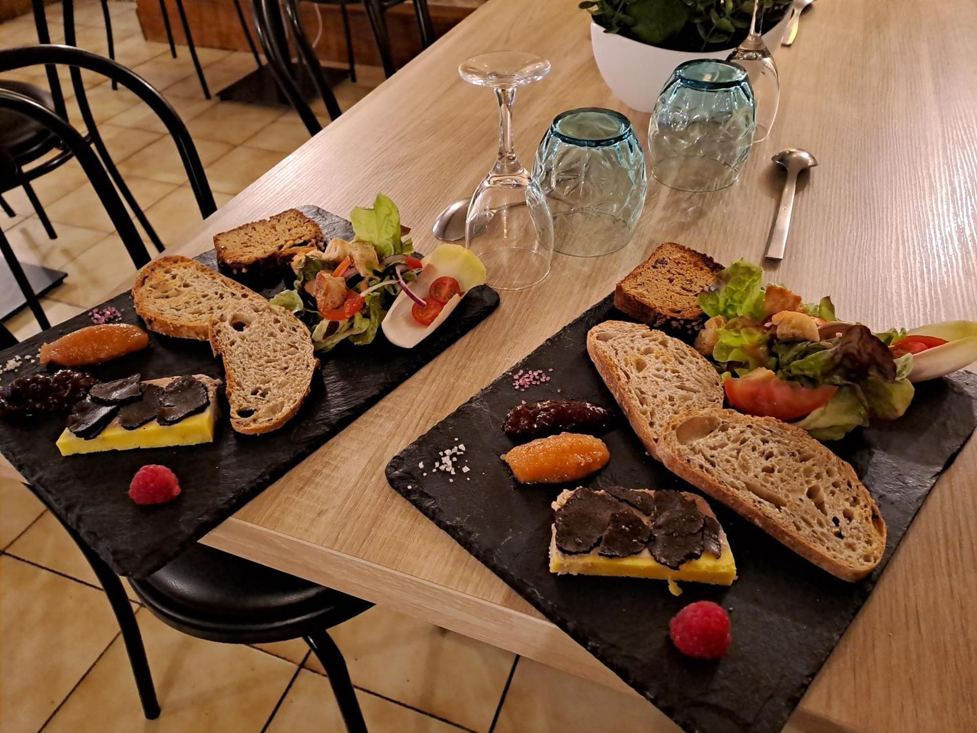 Logis Restaurant De La Cascade